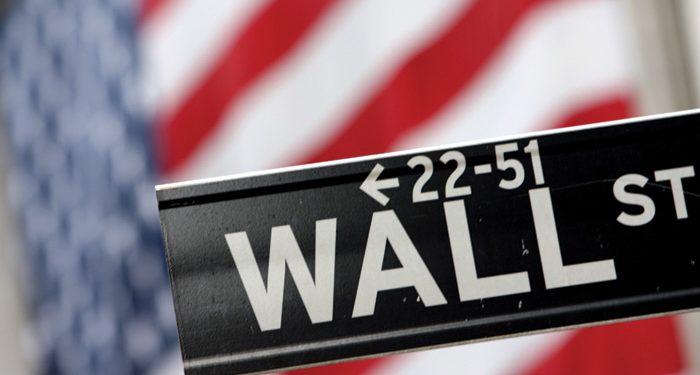 Wall-Street-Sign-Flag-700.jpg