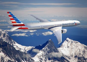 American-Airlines-Plane-Airplane-Jet-700.jpg